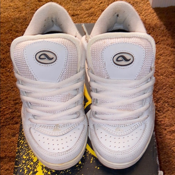 Adio Hamilton White Sneakers - Picture 1 of 8